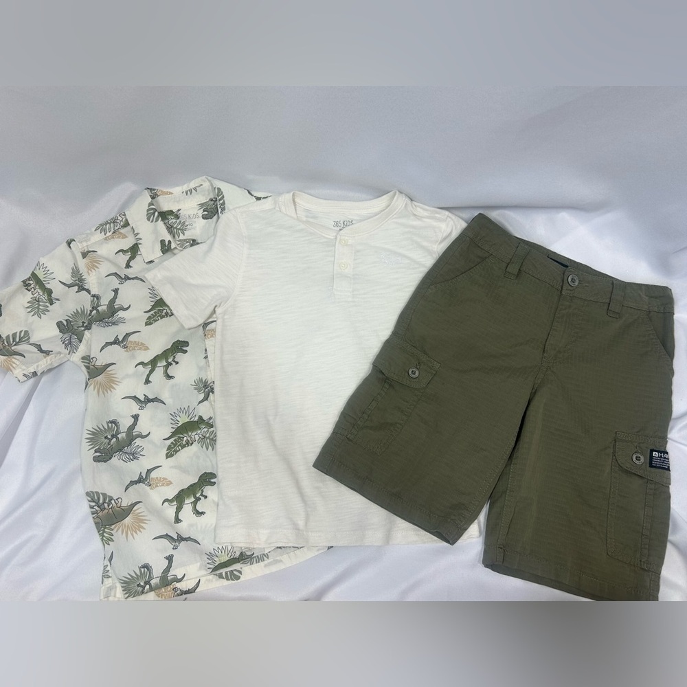 3 Piece Set Dinosaur Button Down Green Shorts White T-Shirt Size 8